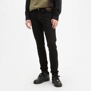 Levi's Skinny Tapered Fit / Black / 34W